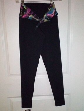 High Waisted Black Leggings with Multicolor Tie-Waist Detail